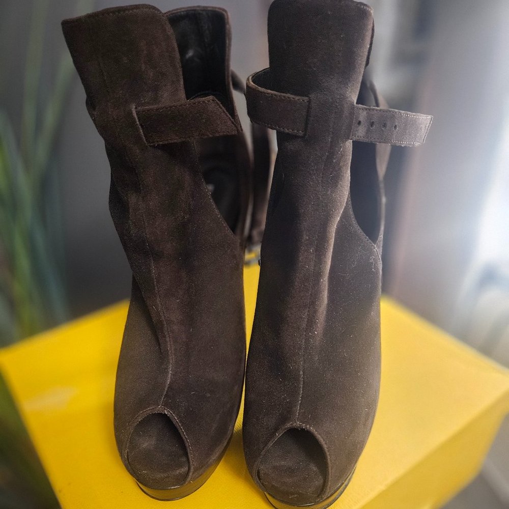 Fendi ankle booties